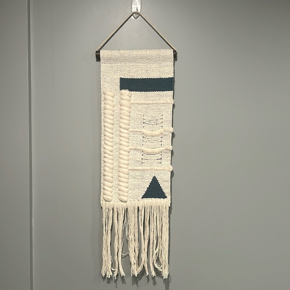 ANTHROPOLOGIE- Boho wall tapestry